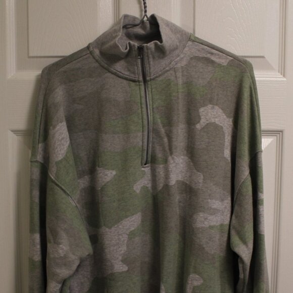 Sweatshirt  -013 - Picture 1 of 1